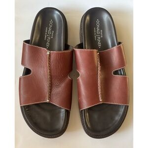 Donald J. Pliner  Slide Leather Sandals in 
 Chestnut Size 11